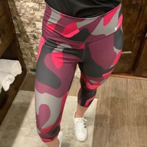 Nike Dri Fit pink camo capri leggings.